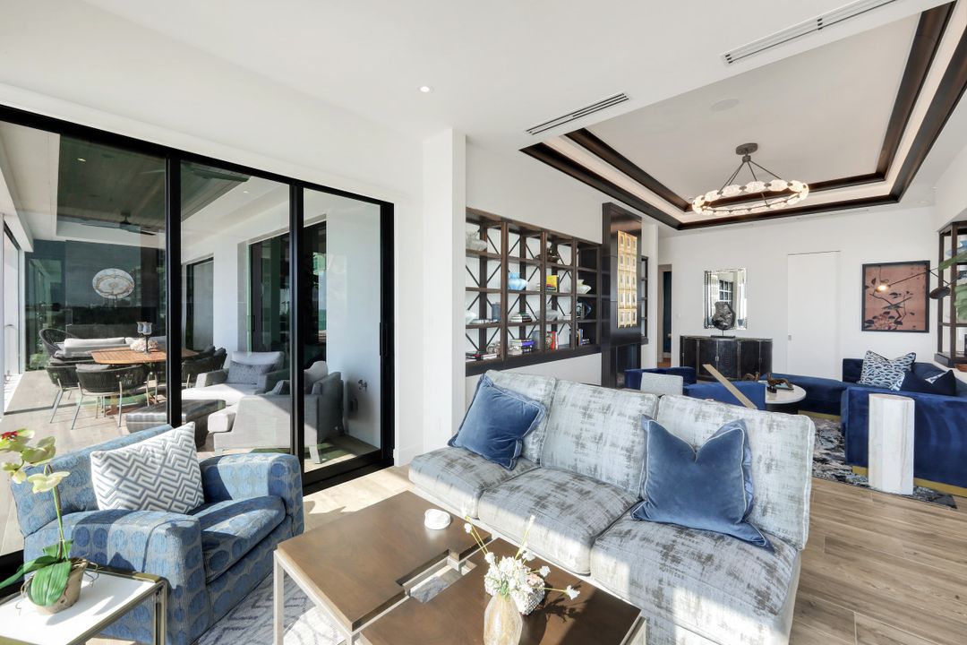 103 St Lucia Ln, Bonita Springs, FL 34134