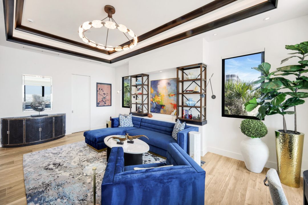 103 St Lucia Ln, Bonita Springs, FL 34134