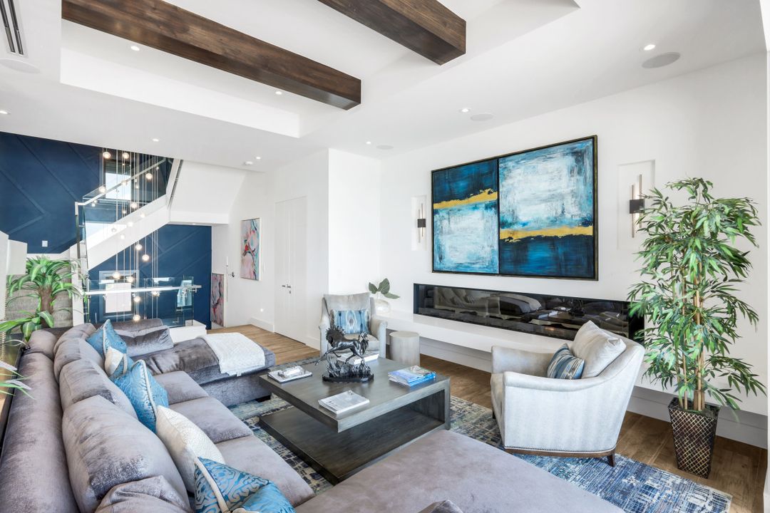 103 St Lucia Ln, Bonita Springs, FL 34134