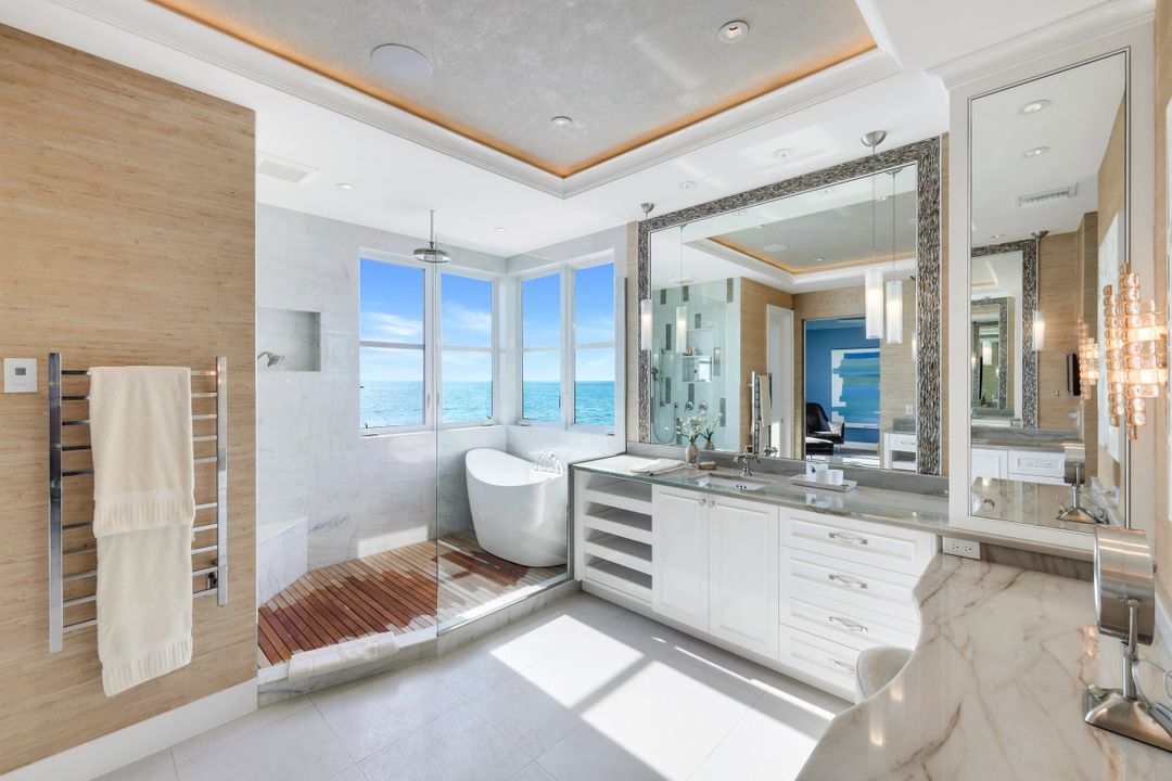 103 St Lucia Ln, Bonita Springs, FL 34134