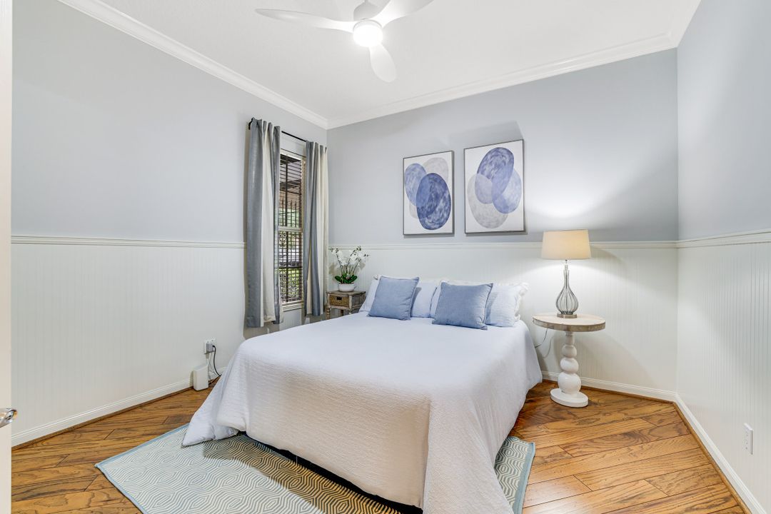 4796 Martinique Wy, Naples, FL 34119