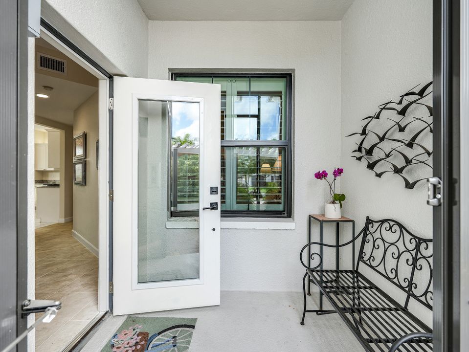 2444 Ravenna Blvd #101, Naples, FL 34109