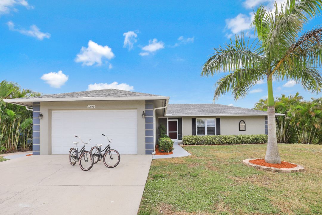 1209 6th Ave, Marco Island, FL 34145