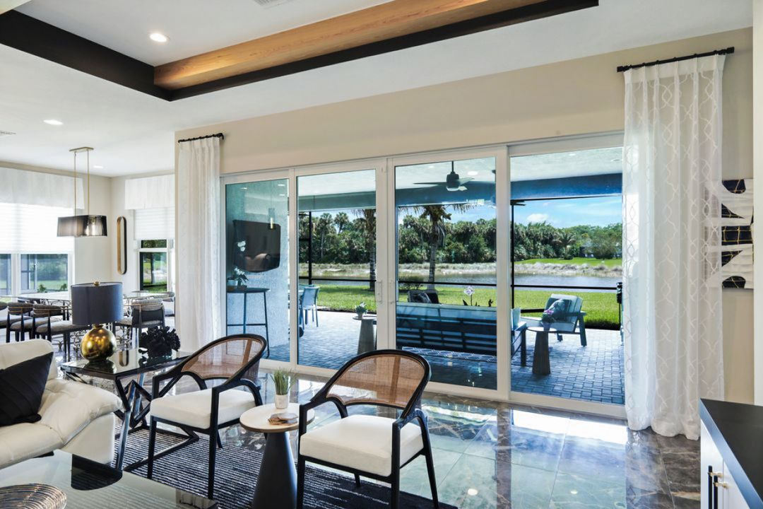 11628 Periwinkle Dr, Naples, FL 34120