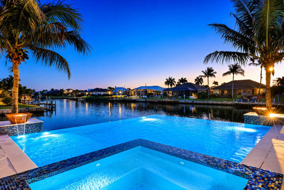 2801 SW 39th St, Cape Coral, FL 33914