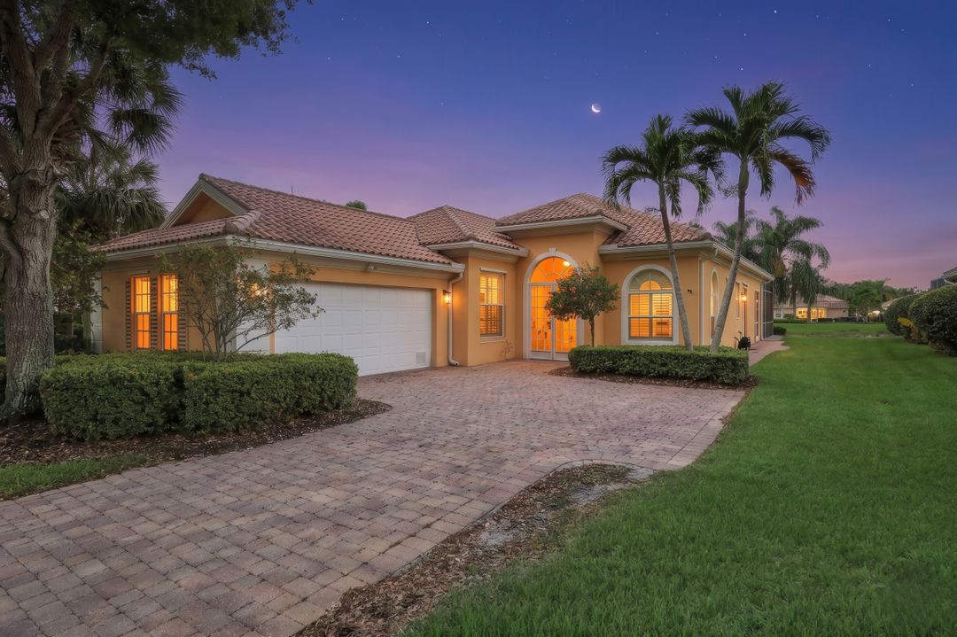 28032 Eagle Ray Ct, Bonita Springs, FL 34135