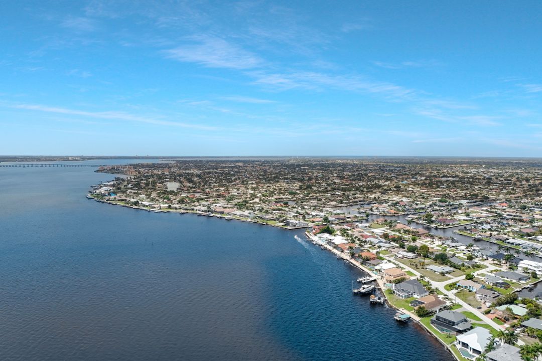 3111 SE 22nd Pl, Cape Coral, FL 33904