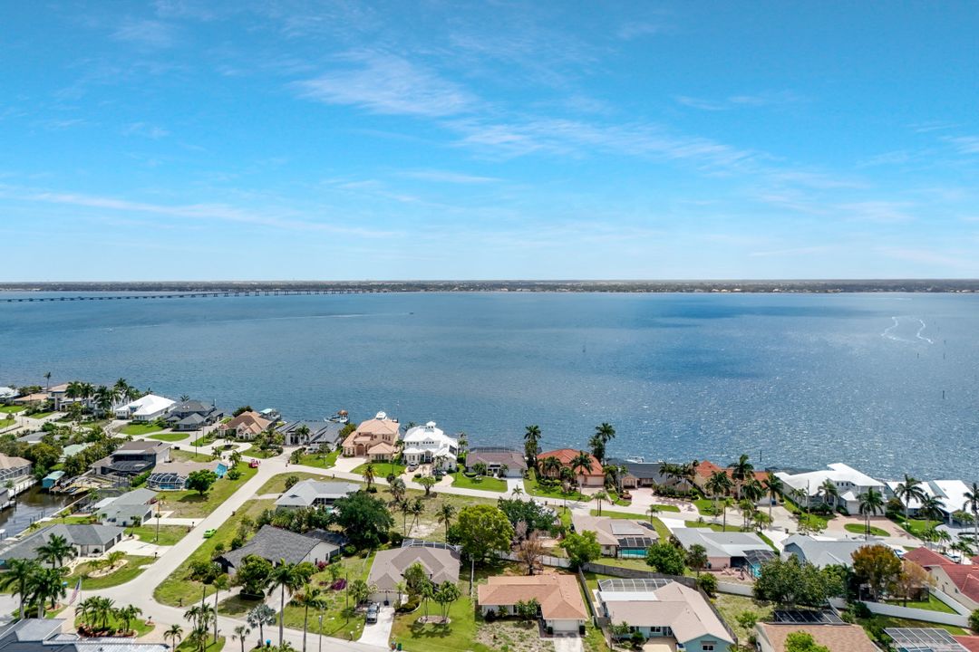 3111 SE 22nd Pl, Cape Coral, FL 33904
