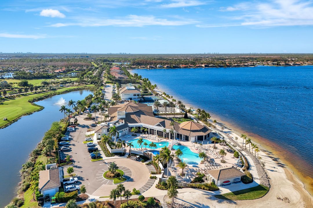 9311 Fieldstone Ln, Naples, FL 34120