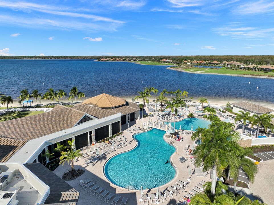9311 Fieldstone Ln, Naples, FL 34120