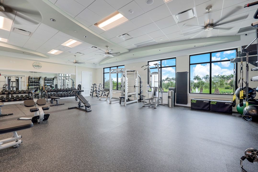 8755 Coastline Ct #202, Naples, FL 34120