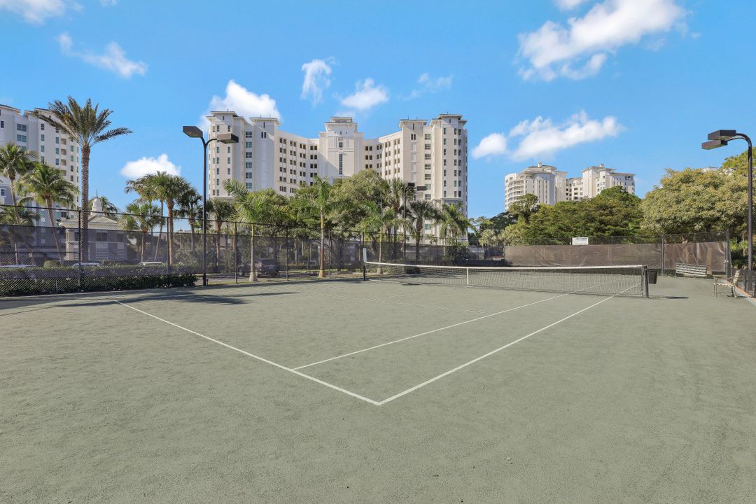 265 Indies Way #904, Naples, FL 34110
