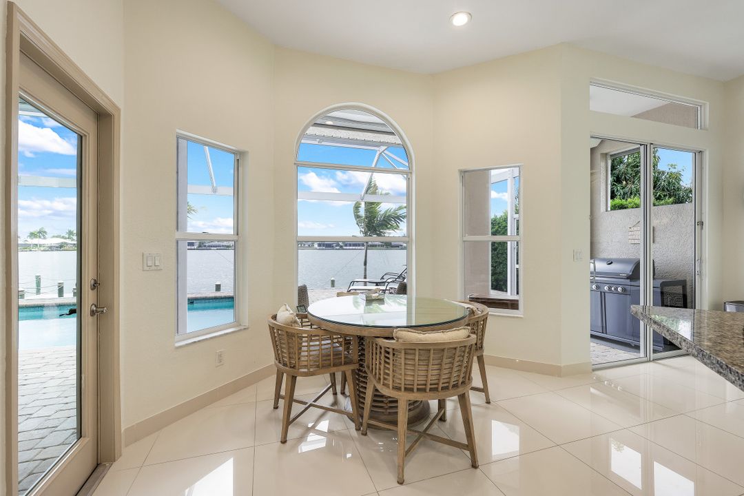 5011 SW 5th Pl, Cape Coral, FL 33914