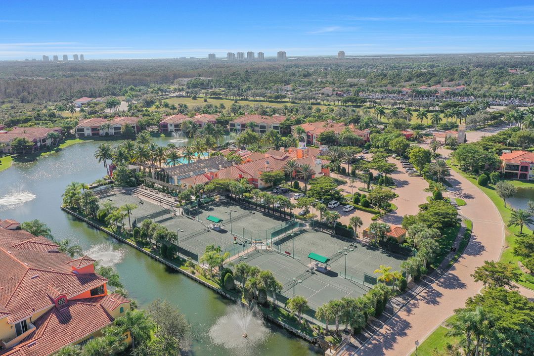 8721 Piazza Del Lago Cir #205, Estero, FL 33928