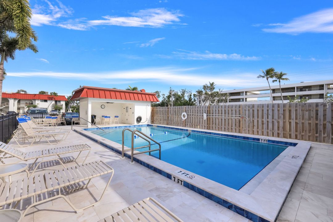 1610 Middle Gulf Dr #F5, Sanibel, FL 33957