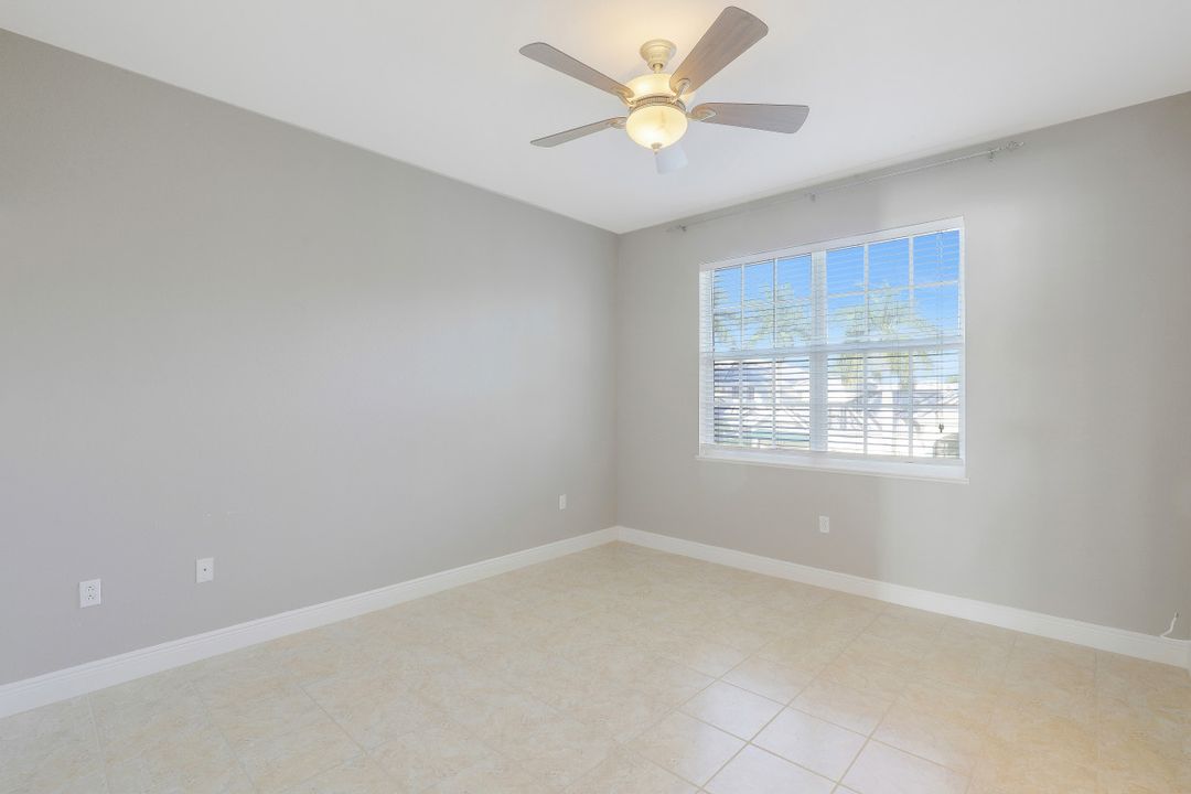 28617 San Lucas Ln #201, Bonita Springs, FL 34135