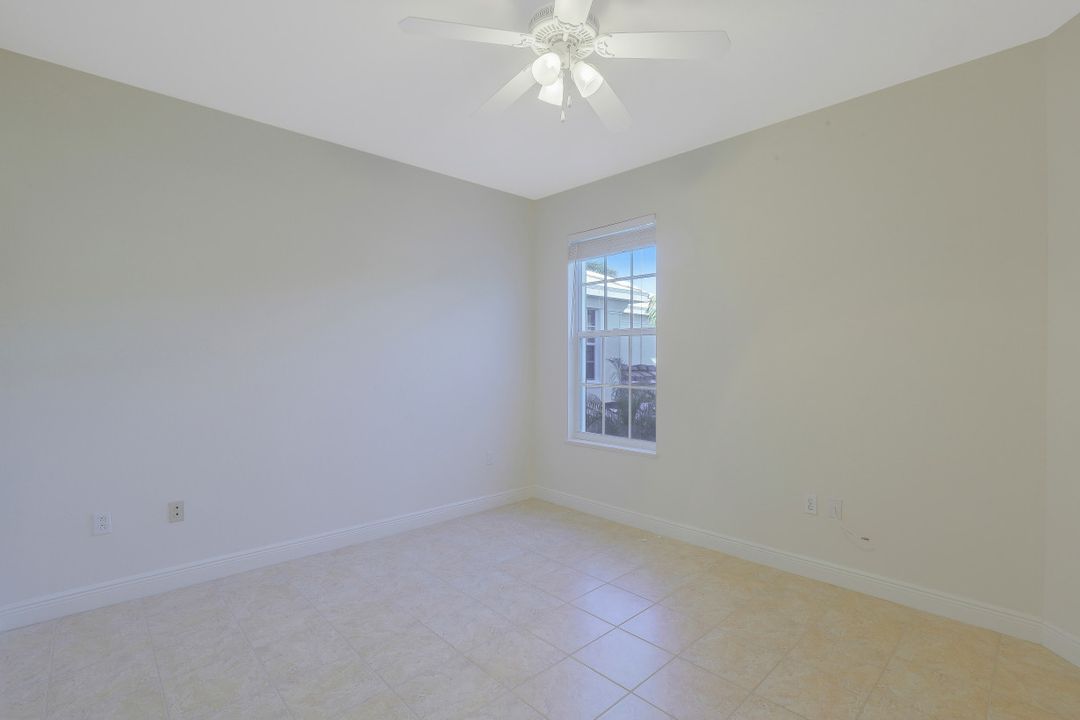 28617 San Lucas Ln #201, Bonita Springs, FL 34135