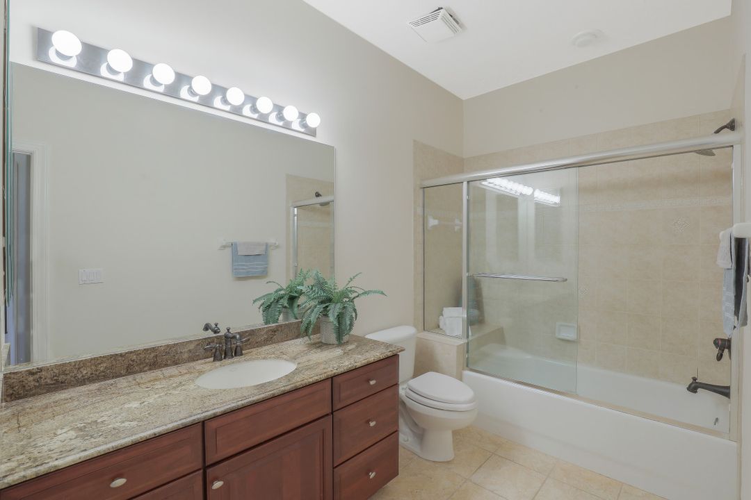 28617 San Lucas Ln #201, Bonita Springs, FL 34135