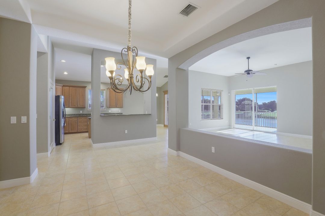 28617 San Lucas Ln #201, Bonita Springs, FL 34135
