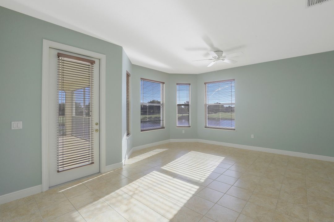 28617 San Lucas Ln #201, Bonita Springs, FL 34135