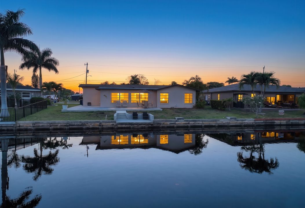 4530 Vinsetta Ave, North Fort Myers, FL 33903