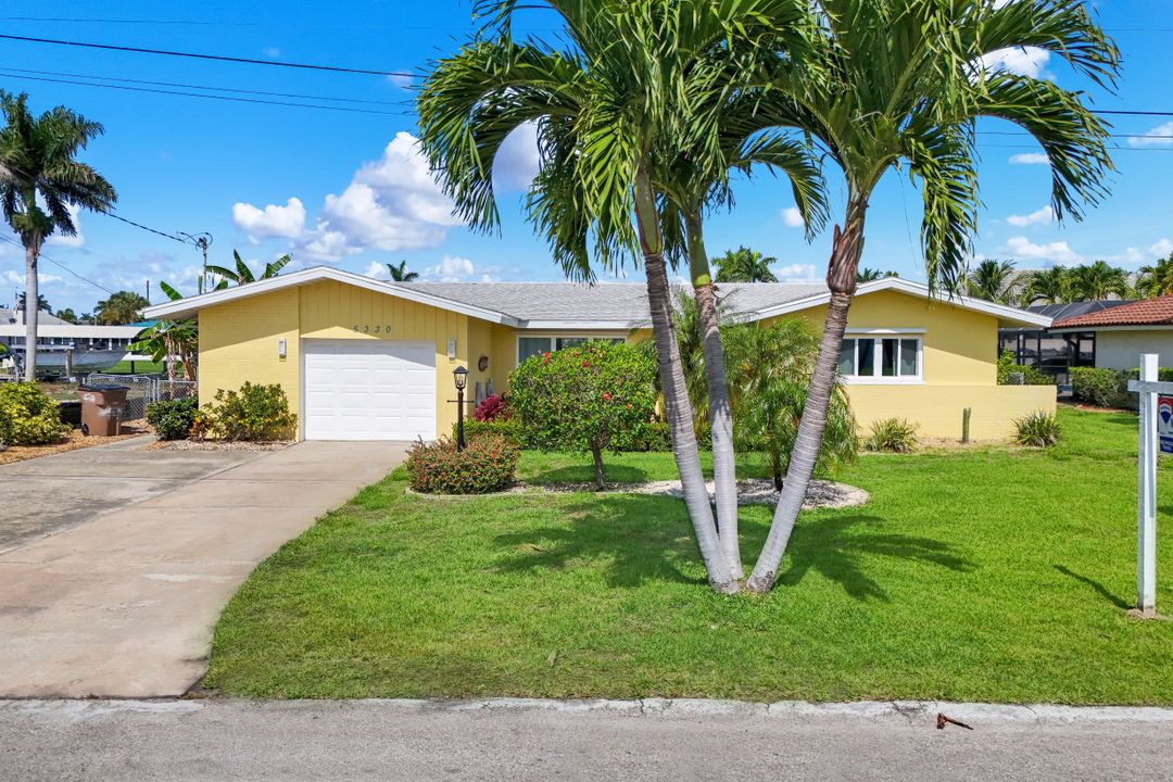 5330 Cobalt Ct, Cape Coral, FL 33904