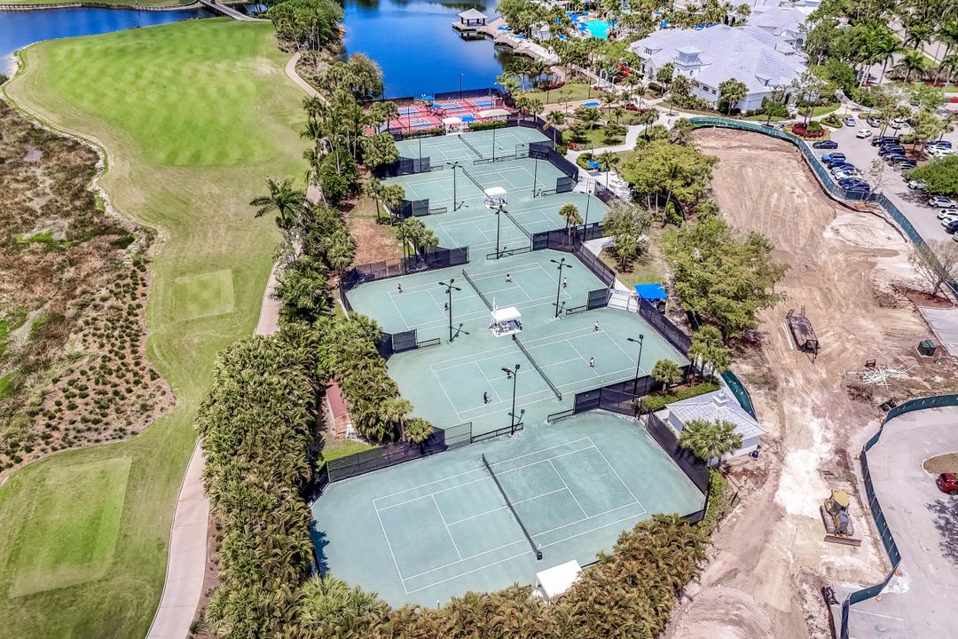 9038 Cascada Way #102, Naples, FL 34114