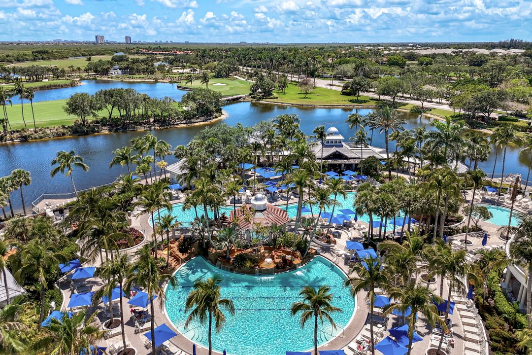 9038 Cascada Way #102, Naples, FL 34114