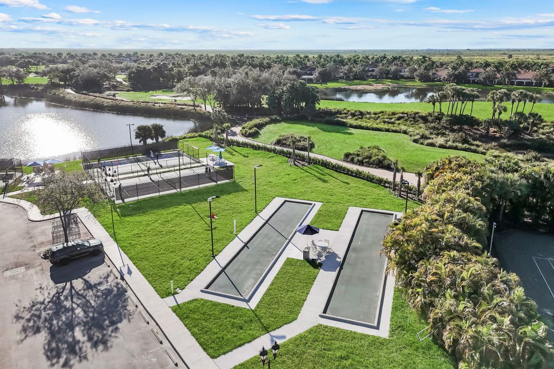 9038 Cascada Way #102, Naples, FL 34114