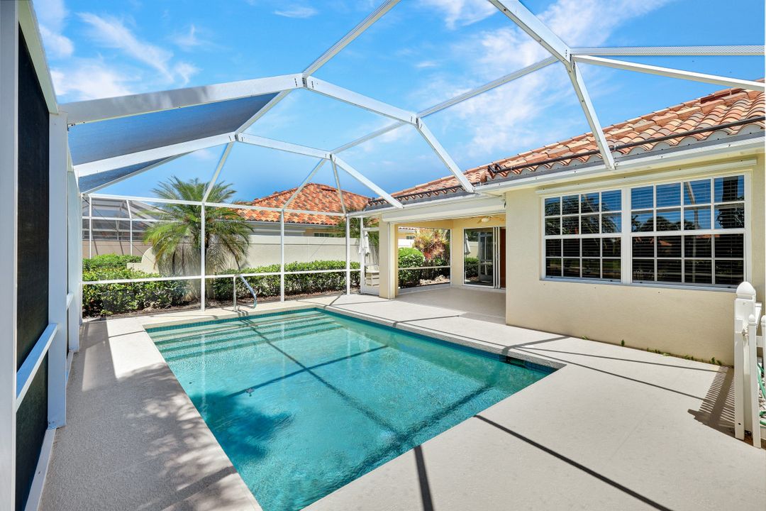 3142 Andorra Ct, Naples, FL 34109