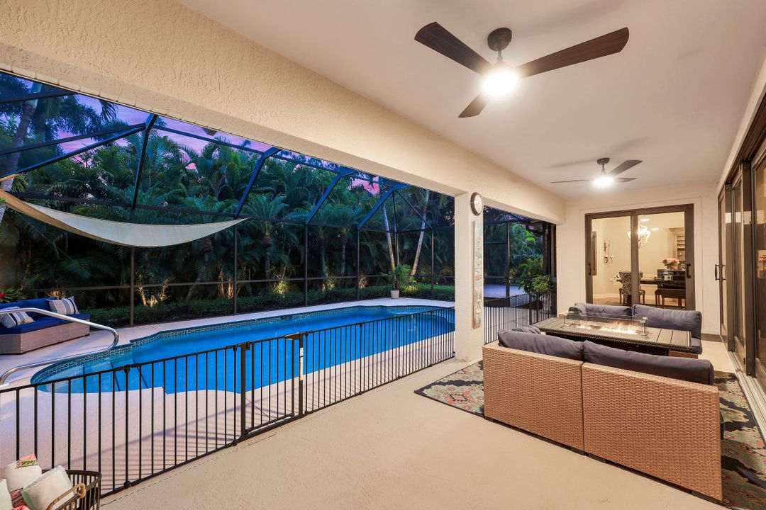 2039 Imperial Cir, Naples, FL 34110