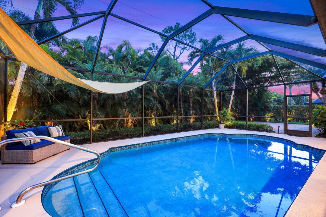 2039 Imperial Cir, Naples, FL 34110