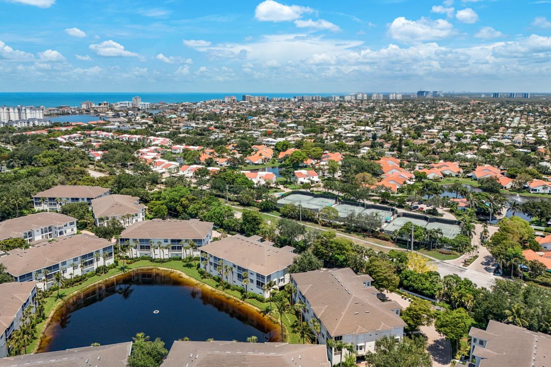 805 Bentwater Cir #104, Naples, FL 34108