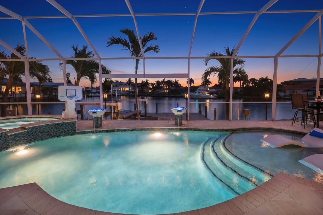 5929 SW 1st Ct, Cape Coral, FL 33914