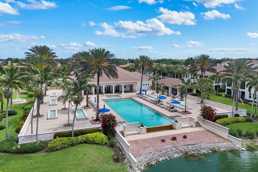 588 Avellino Isles Cir #20101, Naples, FL 34119