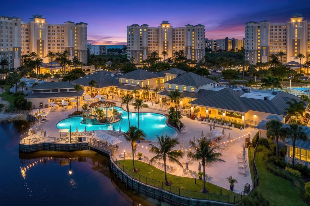 315 Dunes Blvd #707, Naples, FL 34110