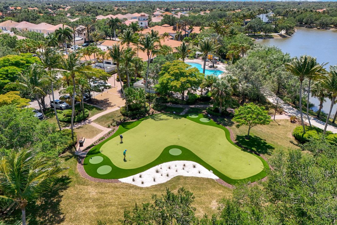 3964 Upolo Ln, Naples, FL 34119