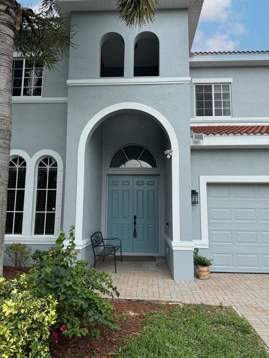 15370 Laguna Hills Dr, Fort Myers, FL 33908