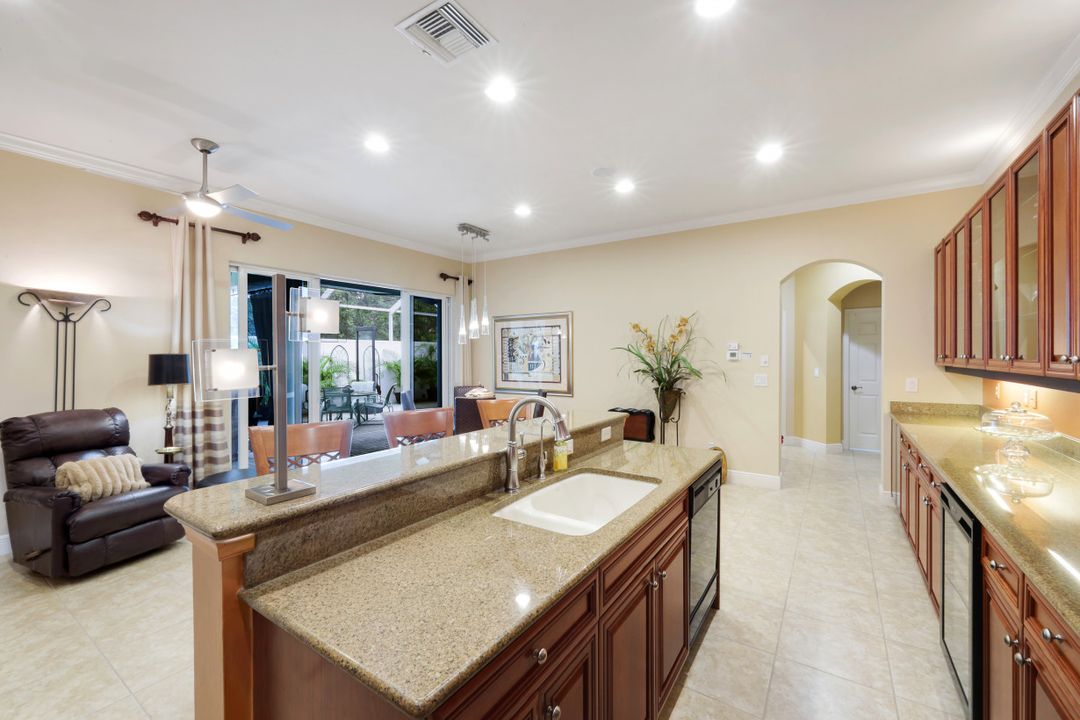 5661 Kensington Loop, Fort Myers, FL 33912