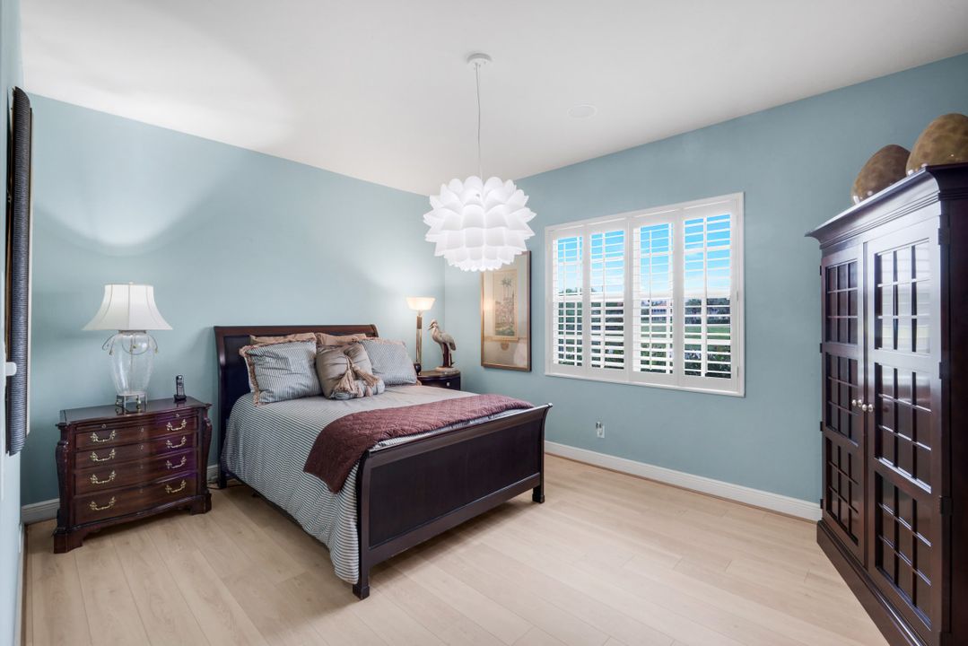 5661 Kensington Loop, Fort Myers, FL 33912