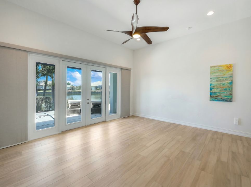 6259 Lightbourn Wy, Naples, FL 34113