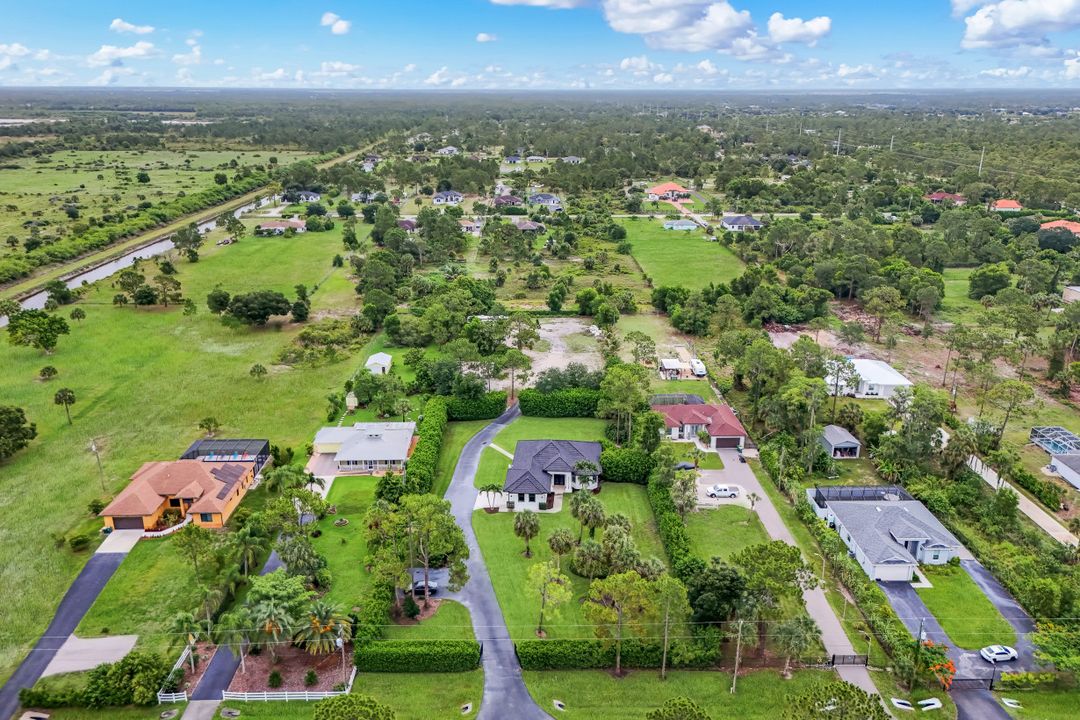 4860 12th St NE, Naples, FL 34120