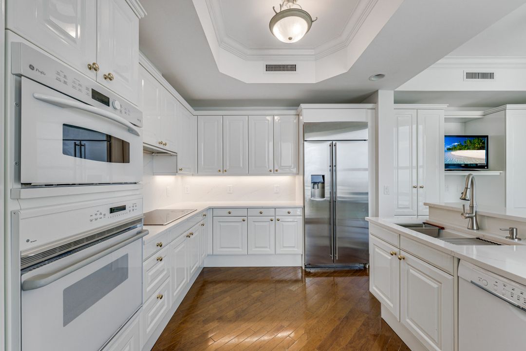960 Cape Marco Dr #1702, Marco Island, FL 34145