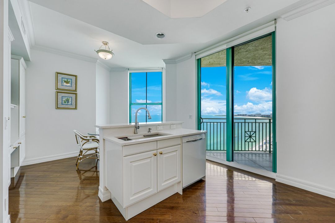 960 Cape Marco Dr #1702, Marco Island, FL 34145
