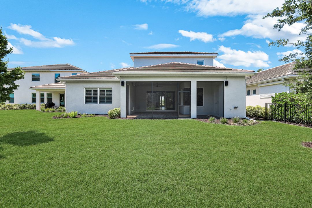 28113 Captiva Shell Lp, Bonita Springs, FL 34135