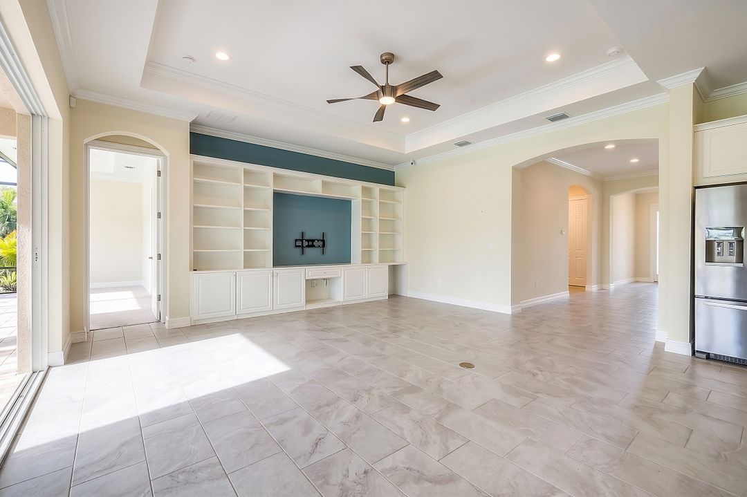 28113 Captiva Shell Lp, Bonita Springs, FL 34135