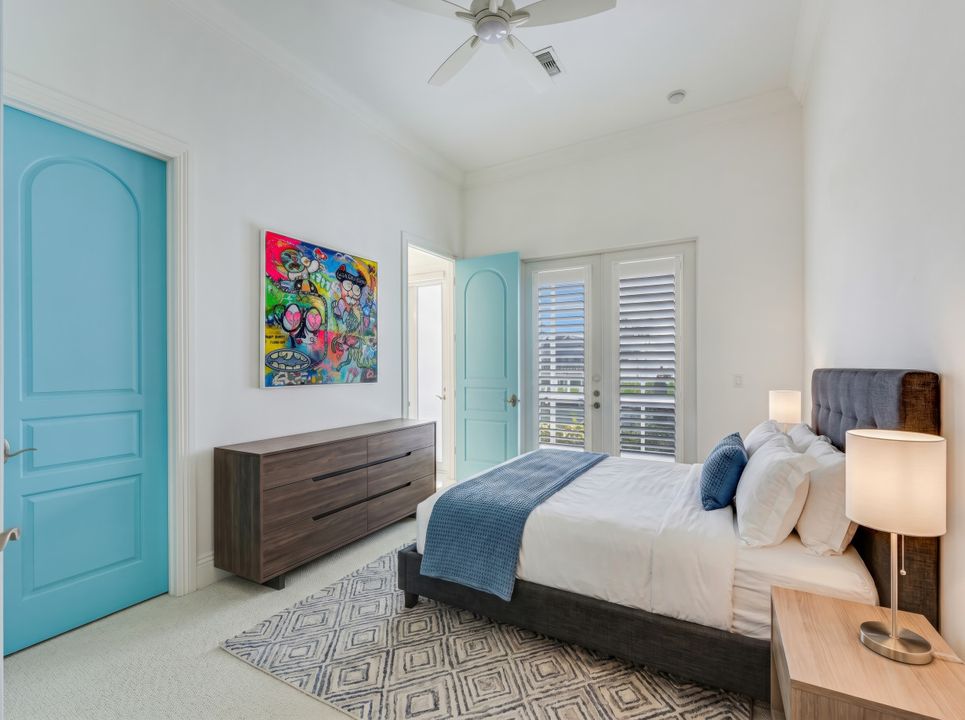 1148 Lamplighter Ct, Marco Island, FL 34145