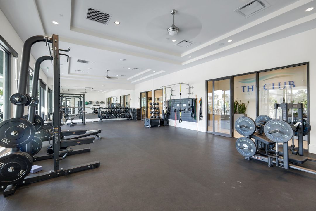 310 Dunes Blvd, Naples, FL 34110