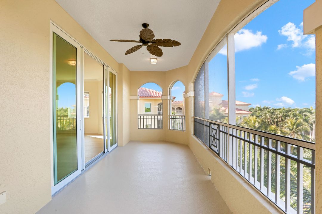 2738 Tiburon Blvd E #B-501, Naples, FL 34109