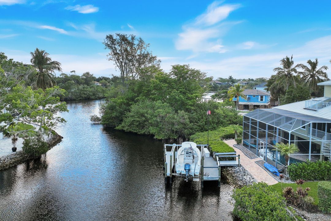 3858 Riviera Cir, Bonita Springs, FL 34134
